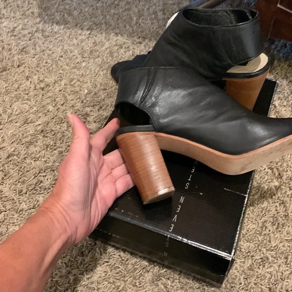 Steven by Steve Madden open toe stacked heel sandal snap strap 8 - Picture 3 of 6